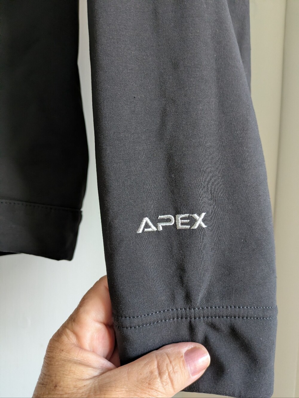 The North Face Winter Jacket w/Multiple Pockets- S - Picture 7 of 7